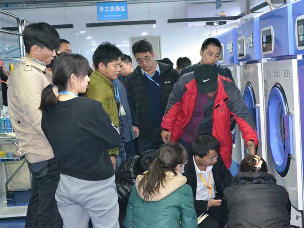 潔希亞國際洗衣設(shè)備價格，一分鐘讓你了解清楚