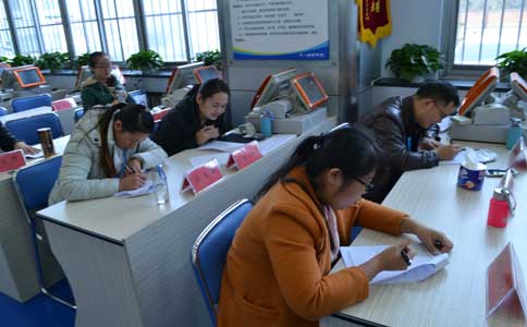 拿加盟商當成“寶” 潔希亞國際洗衣用專業(yè)培訓獻禮 拿加盟商當成“寶” 潔希亞國際洗衣用專業(yè)培訓獻禮