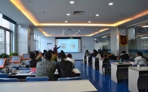 潔希亞洗衣，開(kāi)干洗店利潤(rùn)大嗎