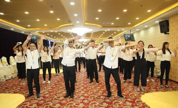 潔希亞國(guó)際洗衣總部九月份員工活動(dòng) 潔希亞國(guó)際洗衣總部九月份員工活動(dòng)