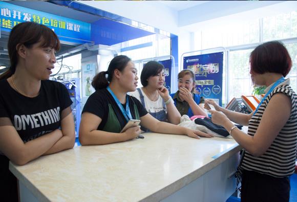 干洗店加盟有那些 奢侈品護理找潔希亞 干洗店加盟有那些 奢侈品護理找潔希亞