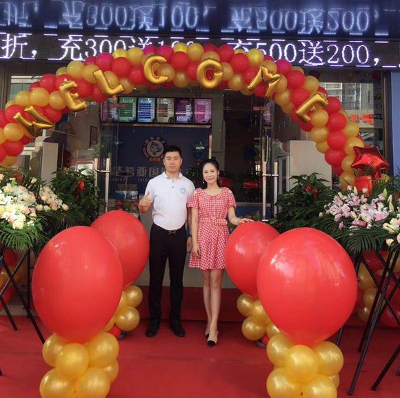 開(kāi)干洗店是自己弄還是加盟 加盟連鎖更受歡迎 開(kāi)干洗店是自己弄還是加盟 加盟連鎖更受歡迎