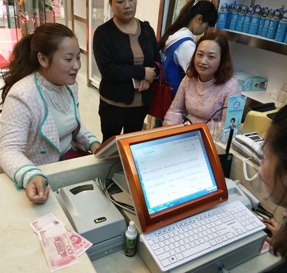 怎樣開(kāi)洗衣店加盟 不斷學(xué)習(xí)才是根本